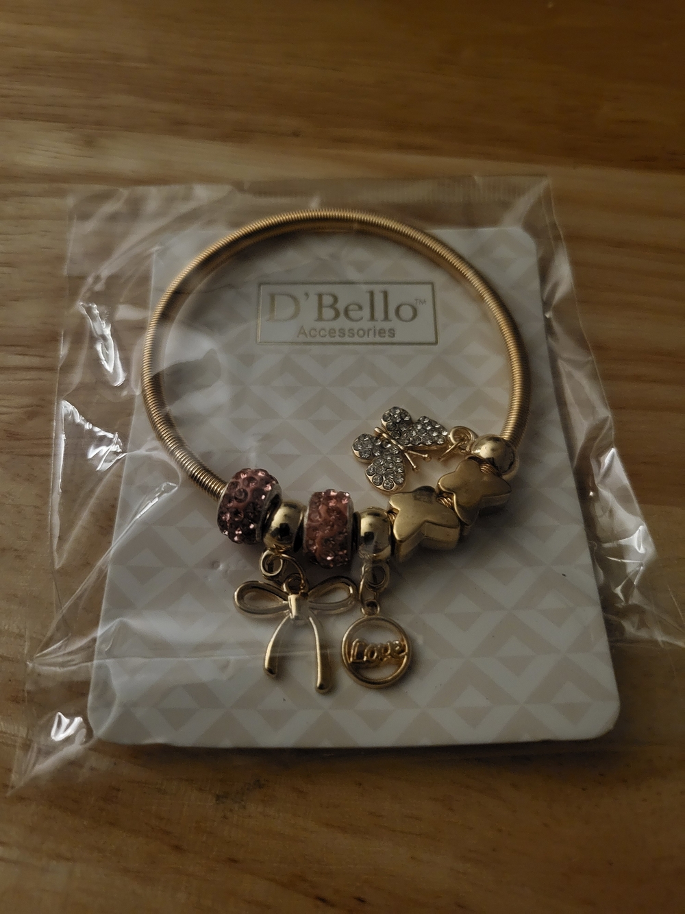 NWT Gold-Tone Cable Style Stretchable Charm Bracelet with Pink Crystal Beads